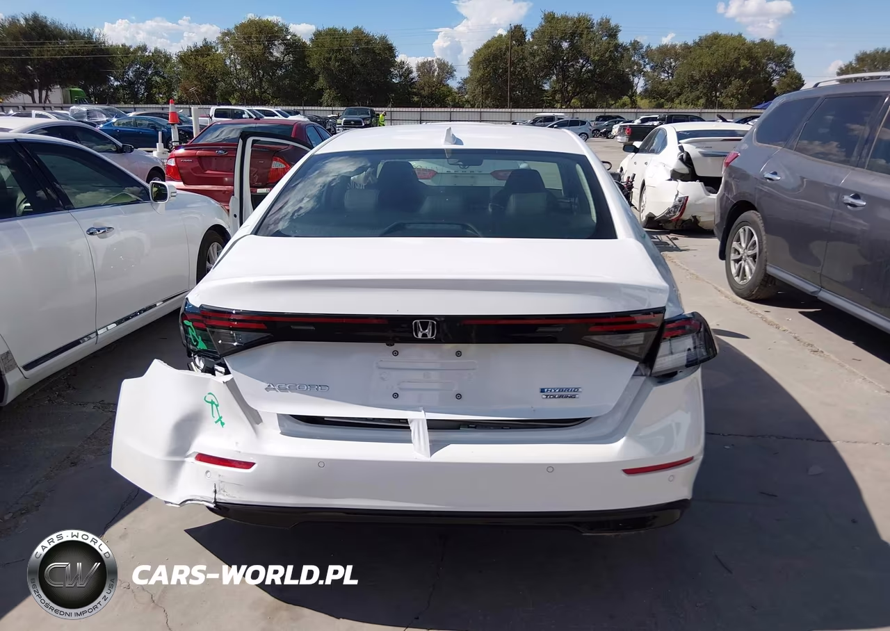 2026 Honda Accord Hybrid Touring VIN:1HGCY2F82TA051756 - 16