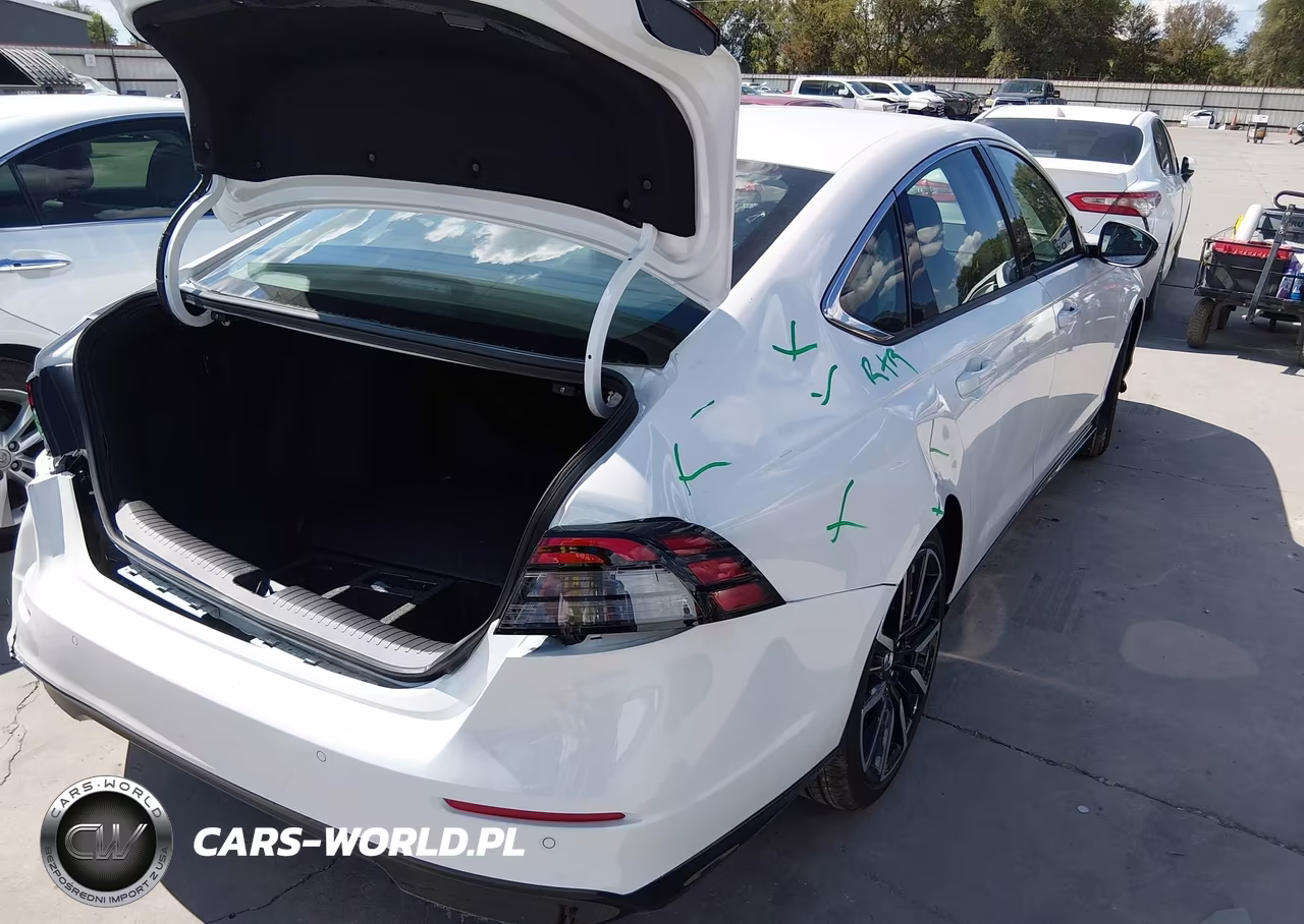 2026 Honda Accord Hybrid Touring VIN:1HGCY2F82TA051756 - 4