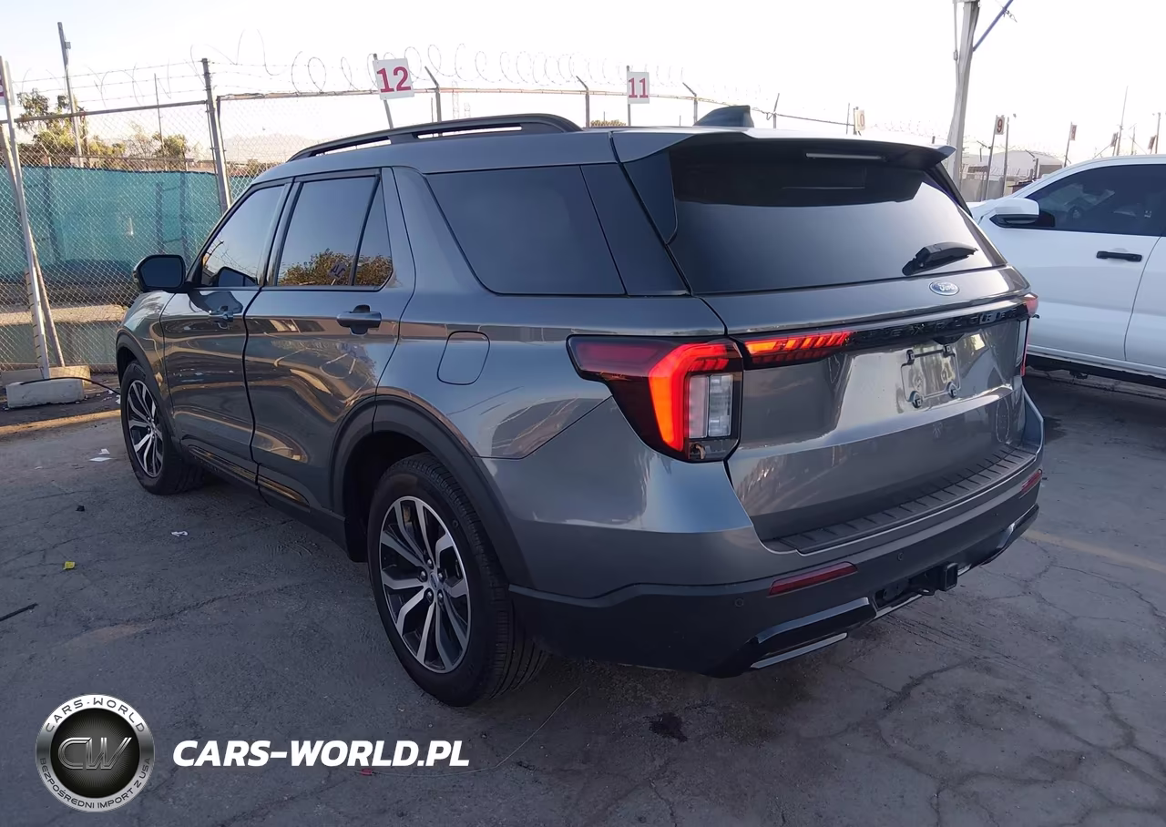 2025 Ford Explorer St-Line VIN:1FMUK7KH9SGB17329 - 3