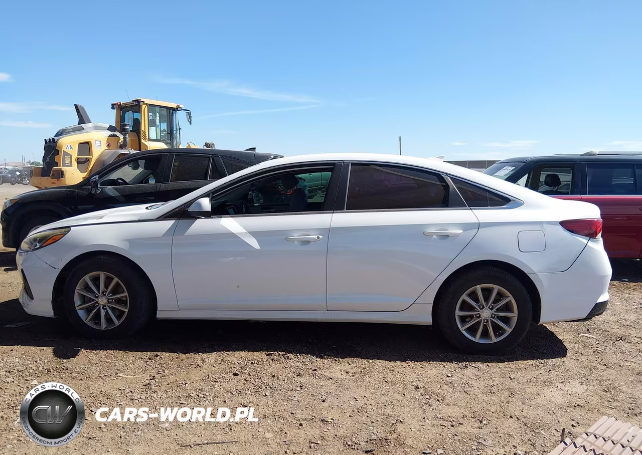 2019 Hyundai Sonata Se VIN:5NPE24AF2KH792782 - 14