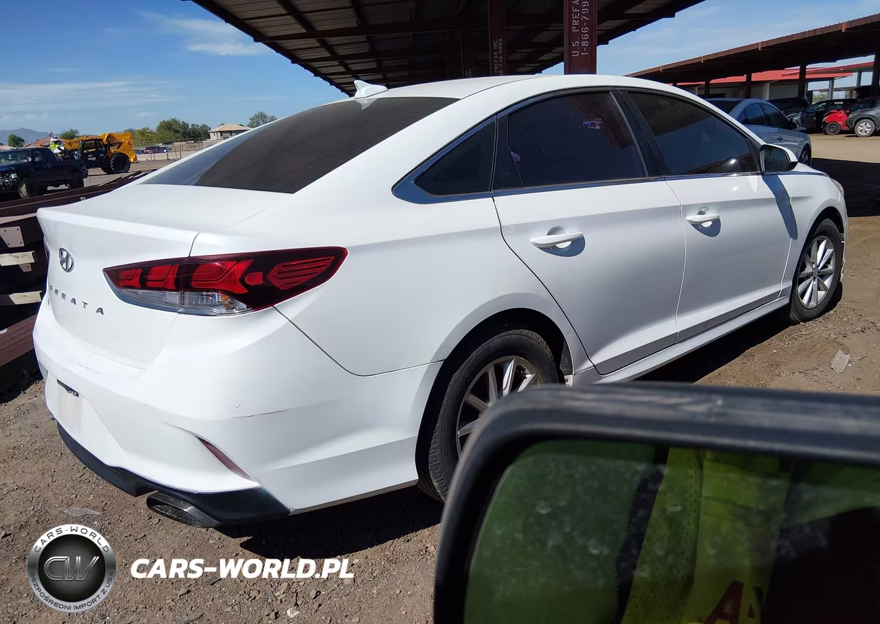 2019 Hyundai Sonata Se VIN:5NPE24AF2KH792782 - 4