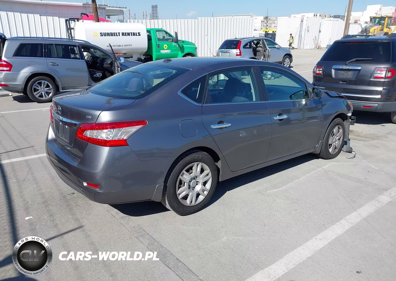 2015 Nissan Sentra Sv VIN:3N1AB7AP9FL696830 - 4