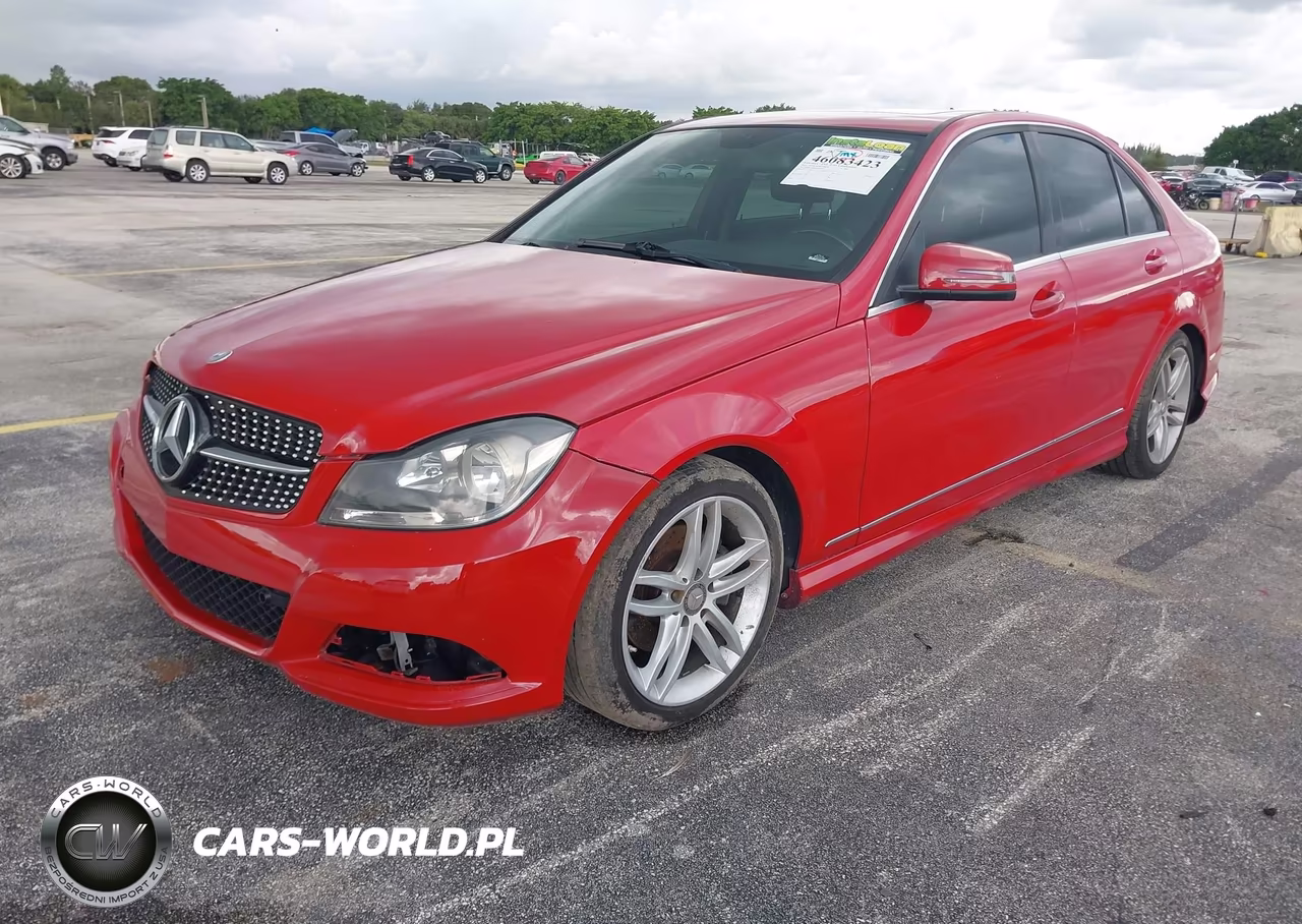 2012 Mercedes-Benz C 300 Luxury 4Matic-Sport 4Matic VIN:WDDGF8BB1CR204306 - 2