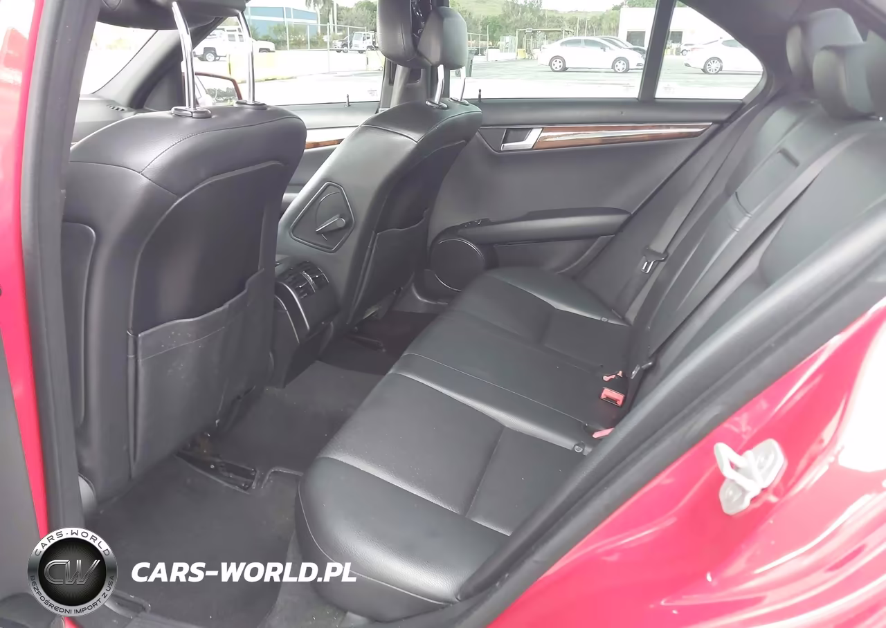 2012 Mercedes-Benz C 300 Luxury 4Matic-Sport 4Matic VIN:WDDGF8BB1CR204306 - 8