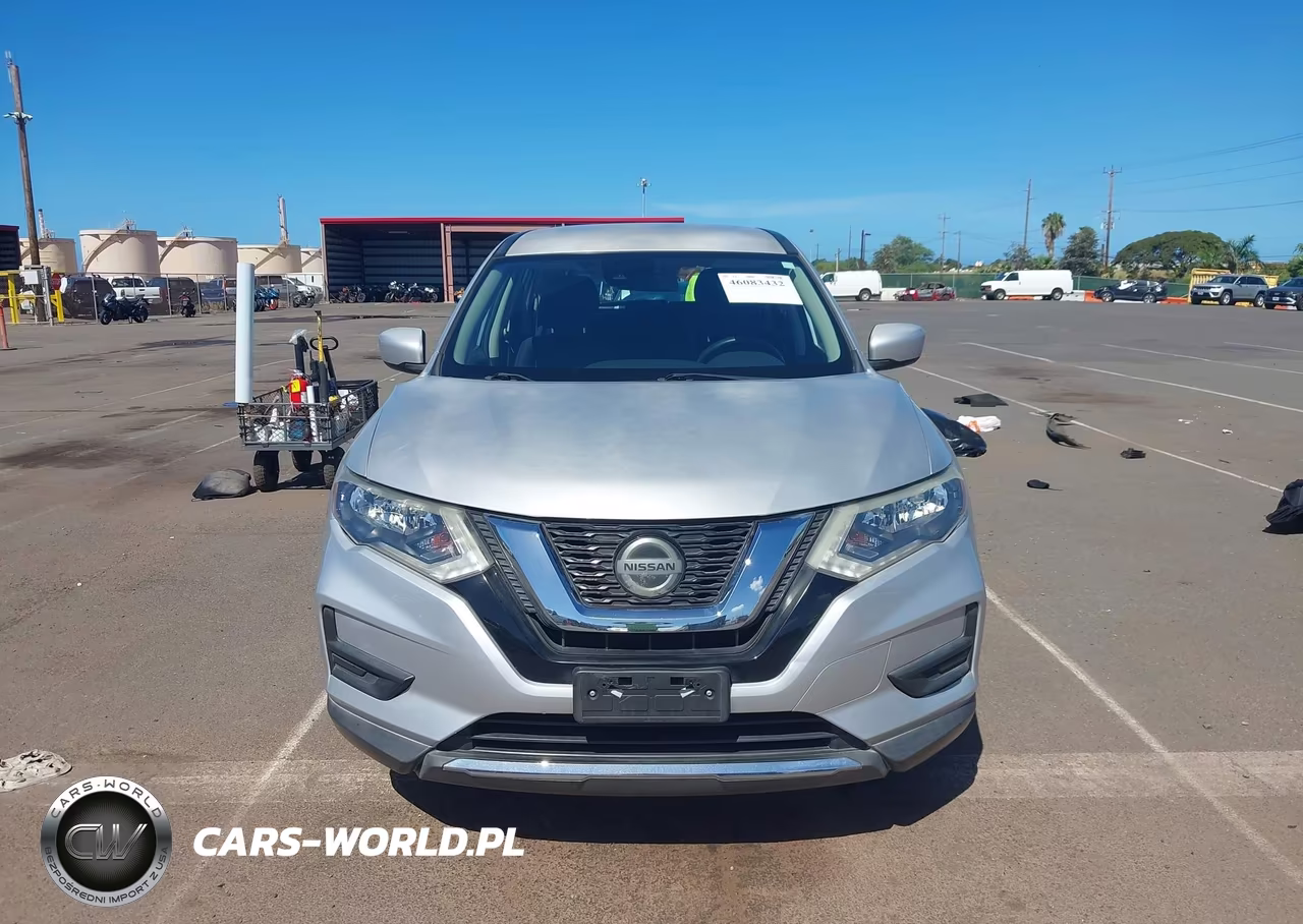 2019 Nissan Rogue S VIN:KNMAT2MT3KP519727 - 12
