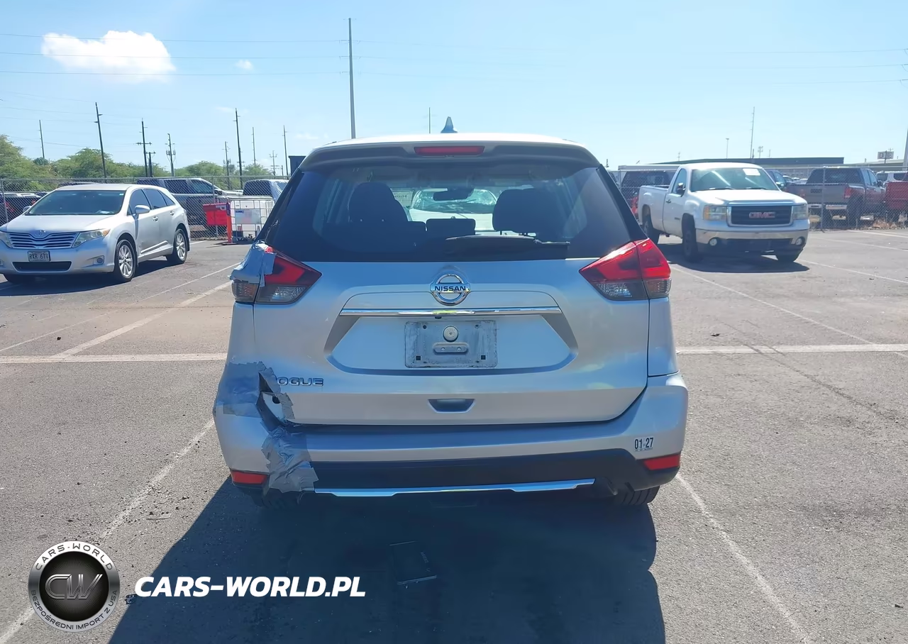 2019 Nissan Rogue S VIN:KNMAT2MT3KP519727 - 16