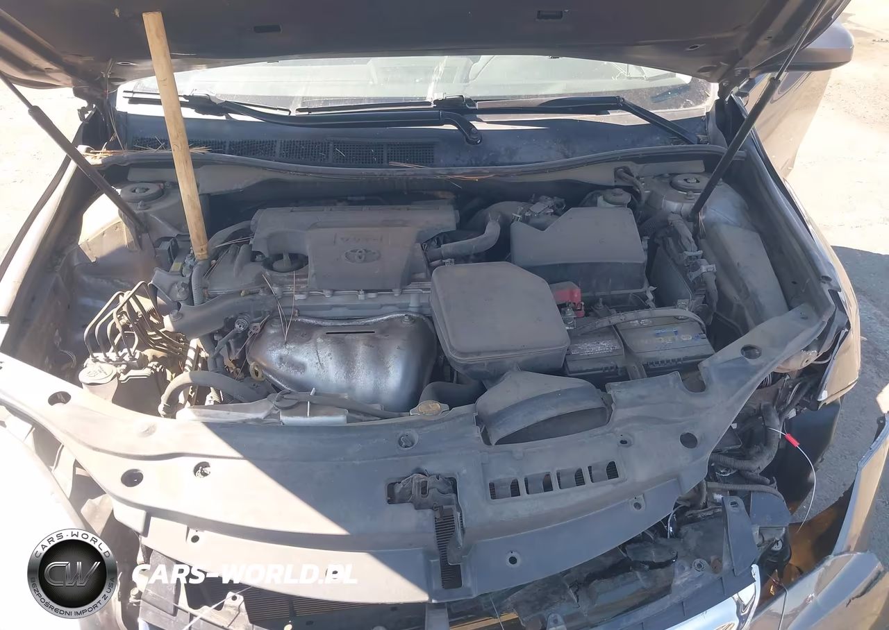 2015 Toyota Camry Le VIN:4T1BF1FK0FU947882 - 10
