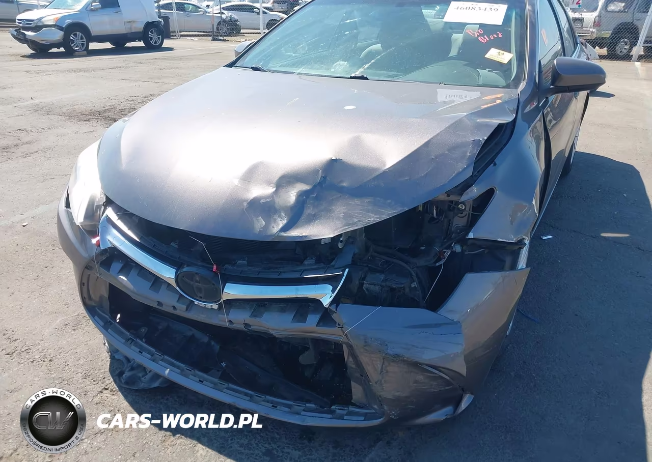 2015 Toyota Camry Le VIN:4T1BF1FK0FU947882 - 6