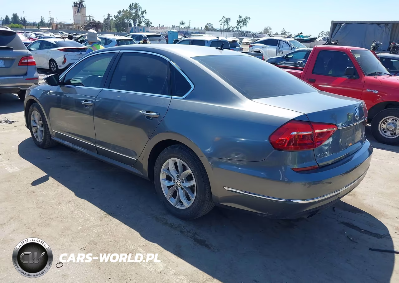 2016 Volkswagen Passat 1.8T S VIN:1VWAT7A35GC036673 - 3