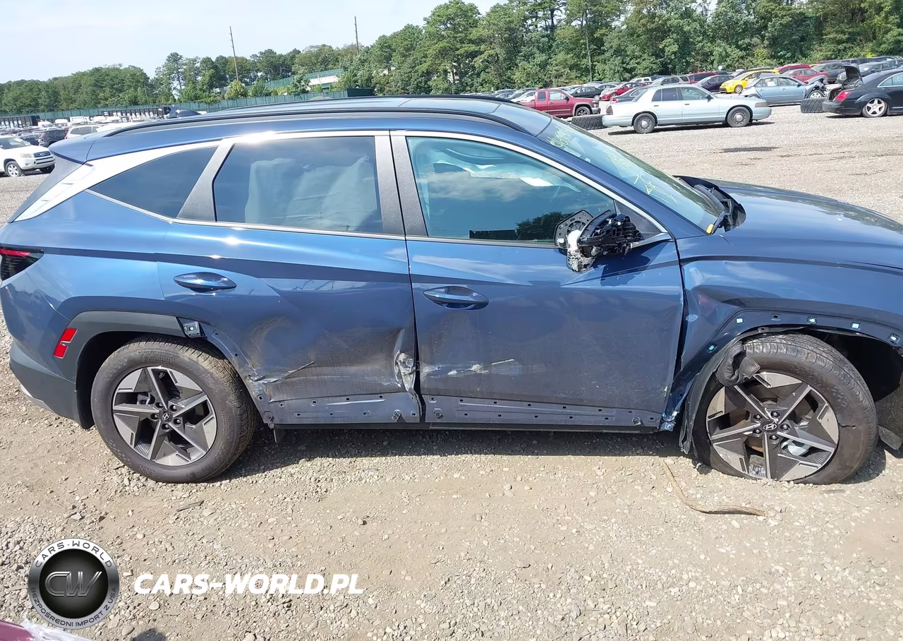 2026 Hyundai Tucson Sel Premium VIN:5NMJCCDE4TH741162 - 13