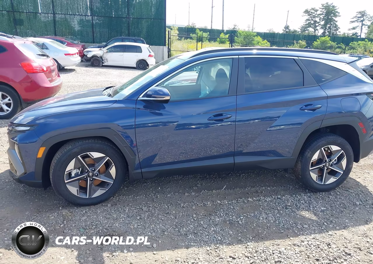 2026 Hyundai Tucson Sel Premium VIN:5NMJCCDE4TH741162 - 14