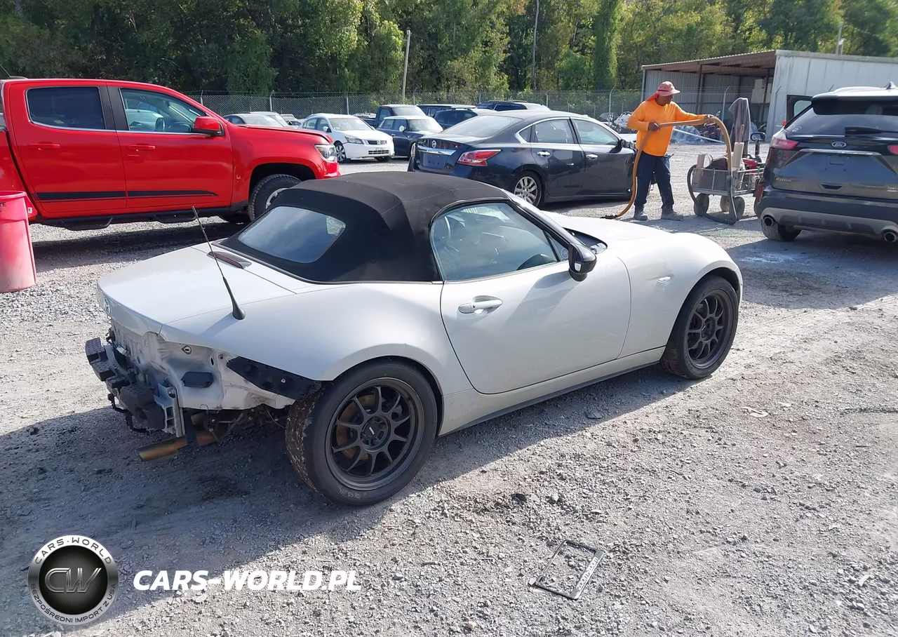 2016 Mazda Mx-5 Miata Sport VIN:JM1NDAB75G0114709 - 4