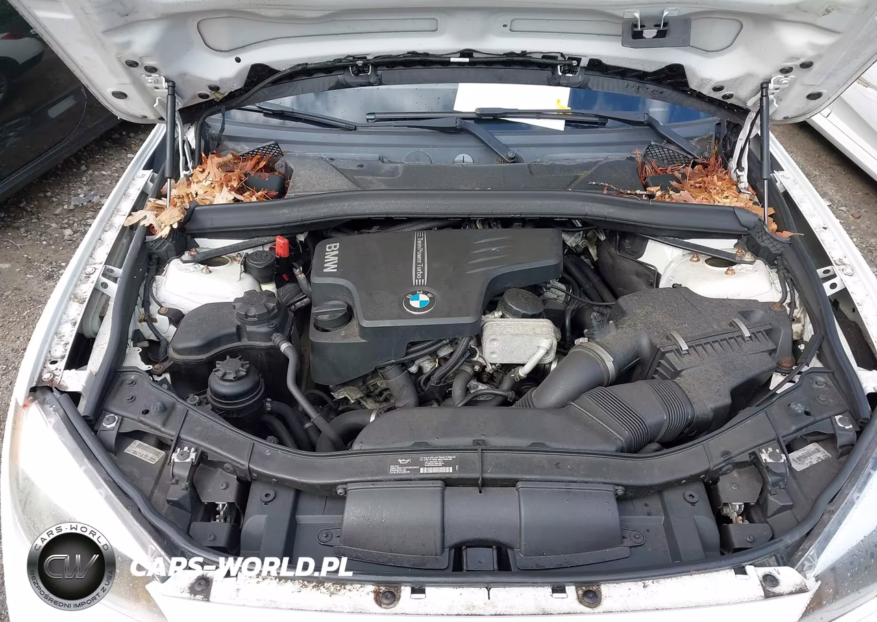 2013 BMW X1 xDrive28I VIN:WBAVL1C55DVR92376 - 9