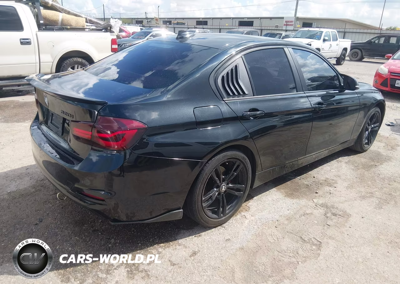2017 BMW 320I VIN:WBA8A9C56HK620201 - 4
