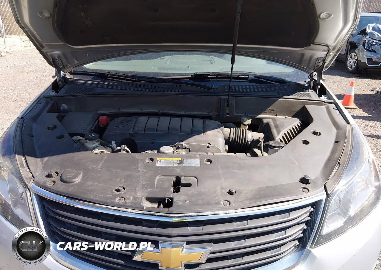 2016 Chevrolet Traverse Ls VIN:1GNKVFED6GJ247169 - 10