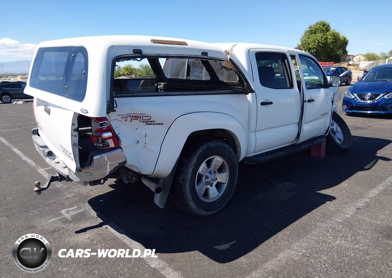 2005 Toyota Tacoma Prerunner V6 VIN:5TEJU62N85Z054836 - 4