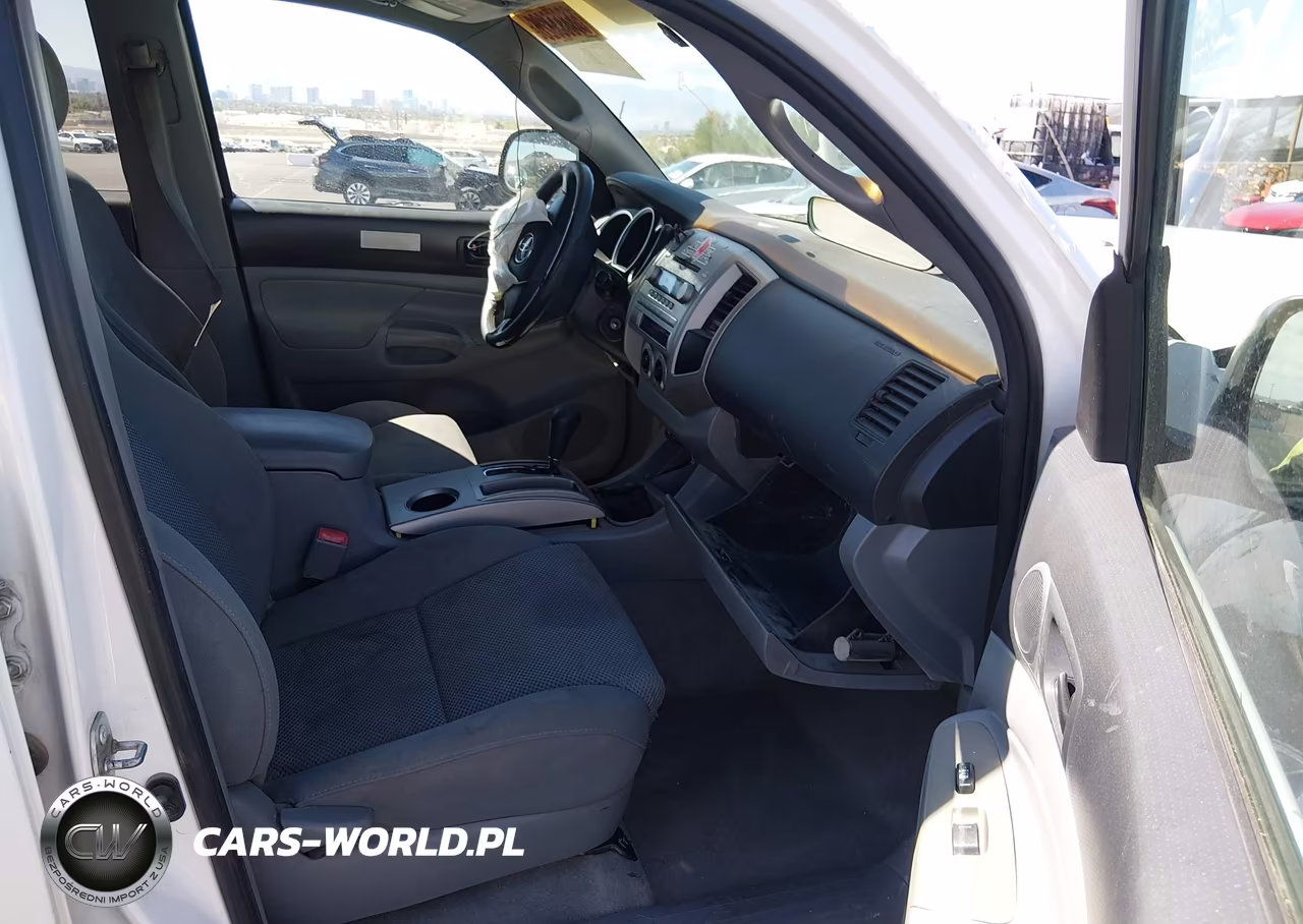 2005 Toyota Tacoma Prerunner V6 VIN:5TEJU62N85Z054836 - 5