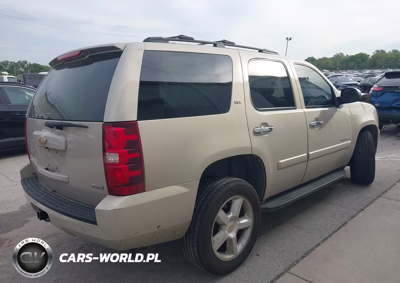 2008 Chevrolet Tahoe Ltz VIN:1GNFK13098J135223 - 4