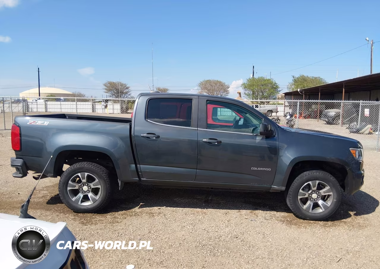 2015 Chevrolet Colorado Z71 VIN:1GCGSCE3XF1232802 - 13