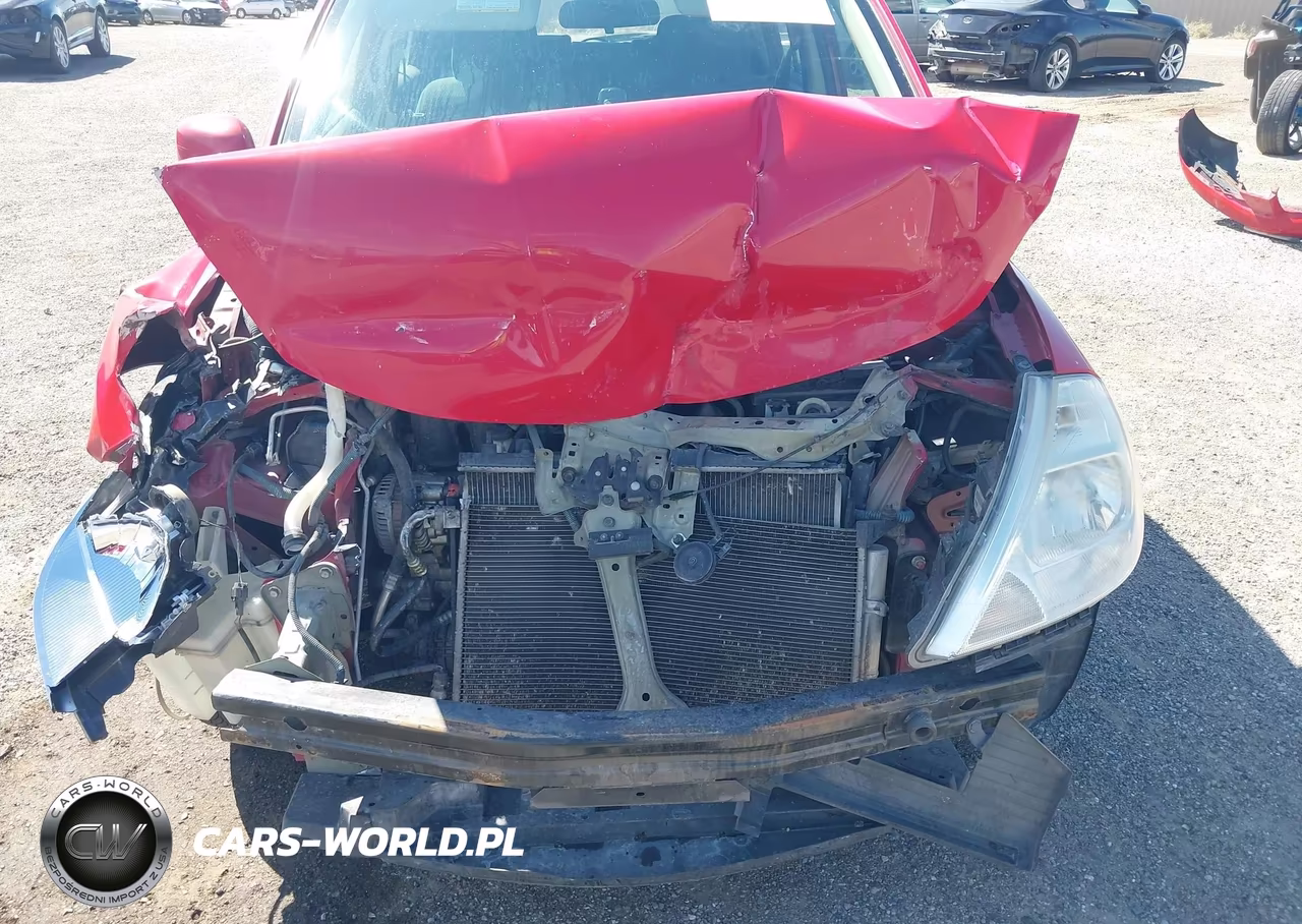 2010 Nissan Versa 1.8S VIN:3N1BC1CP3AL458234 - 6