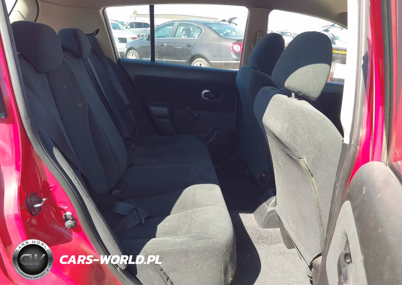 2010 Nissan Versa 1.8S VIN:3N1BC1CP3AL458234 - 8