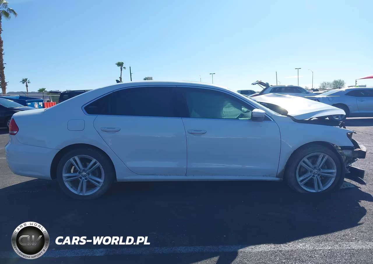 2015 Volkswagen Passat 2.0L Tdi Se VIN:1VWBV7A30FC057749 - 14