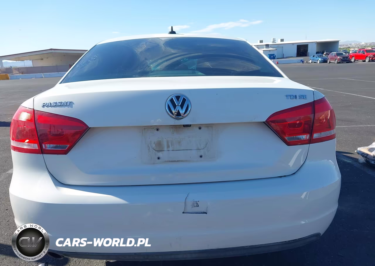 2015 Volkswagen Passat 2.0L Tdi Se VIN:1VWBV7A30FC057749 - 17