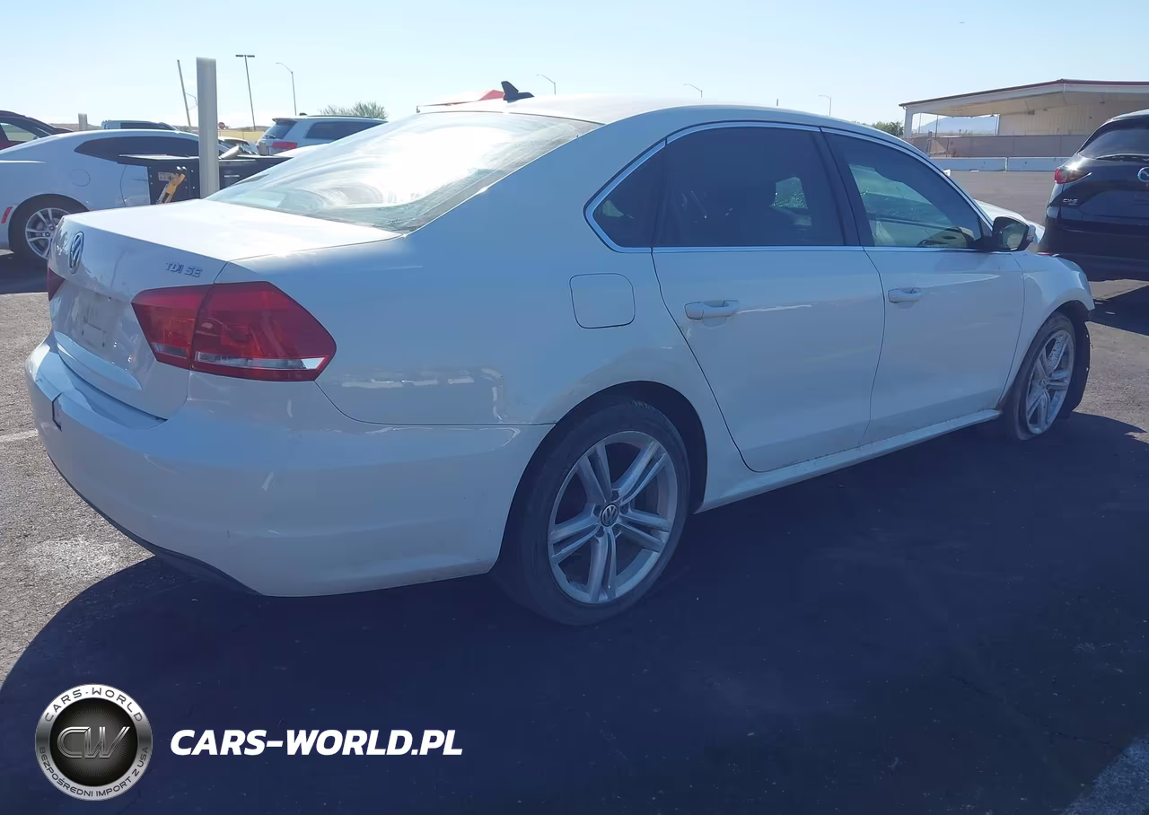 2015 Volkswagen Passat 2.0L Tdi Se VIN:1VWBV7A30FC057749 - 4