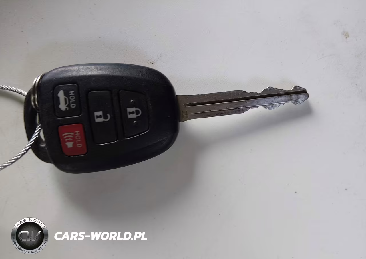 2017 Toyota Corolla Le VIN:5YFBURHE3HP673643 - 11