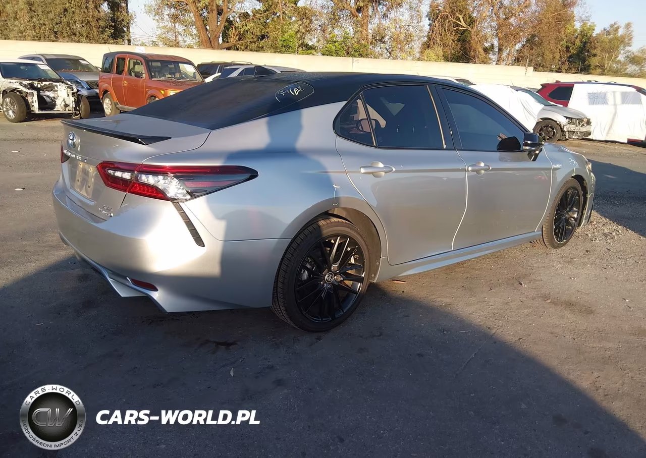 2021 Toyota Camry Xse Hybrid VIN:4T1K31AK5MU028229 - 4