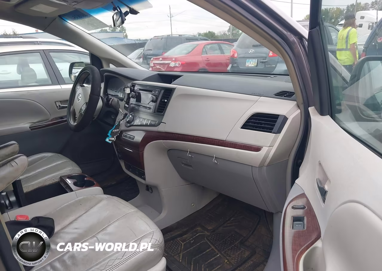 2011 Toyota Sienna Xle V6 VIN:5TDYK3DCXBS118754 - 5