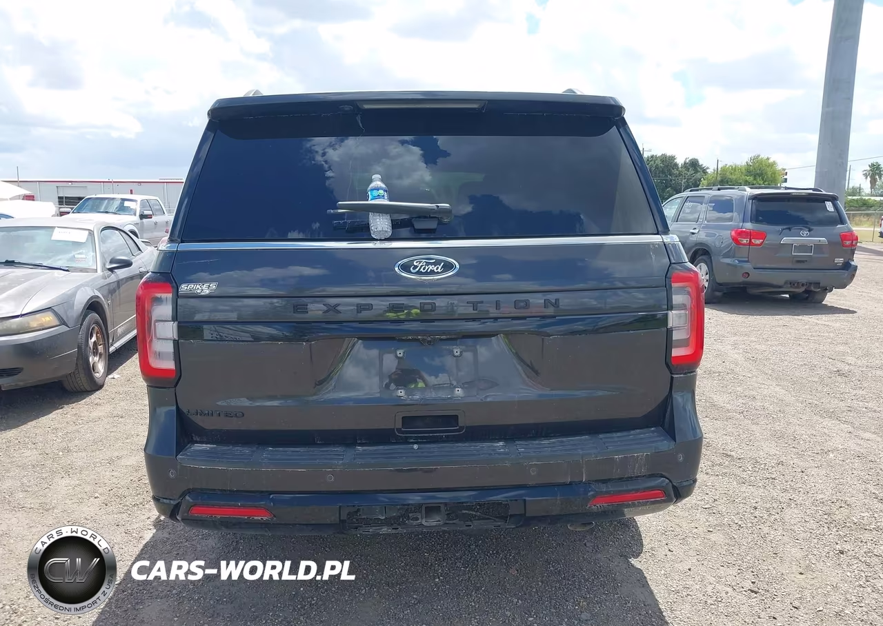 2023 Ford Expedition Limited VIN:1FMJU1K86PEA19954 - 15
