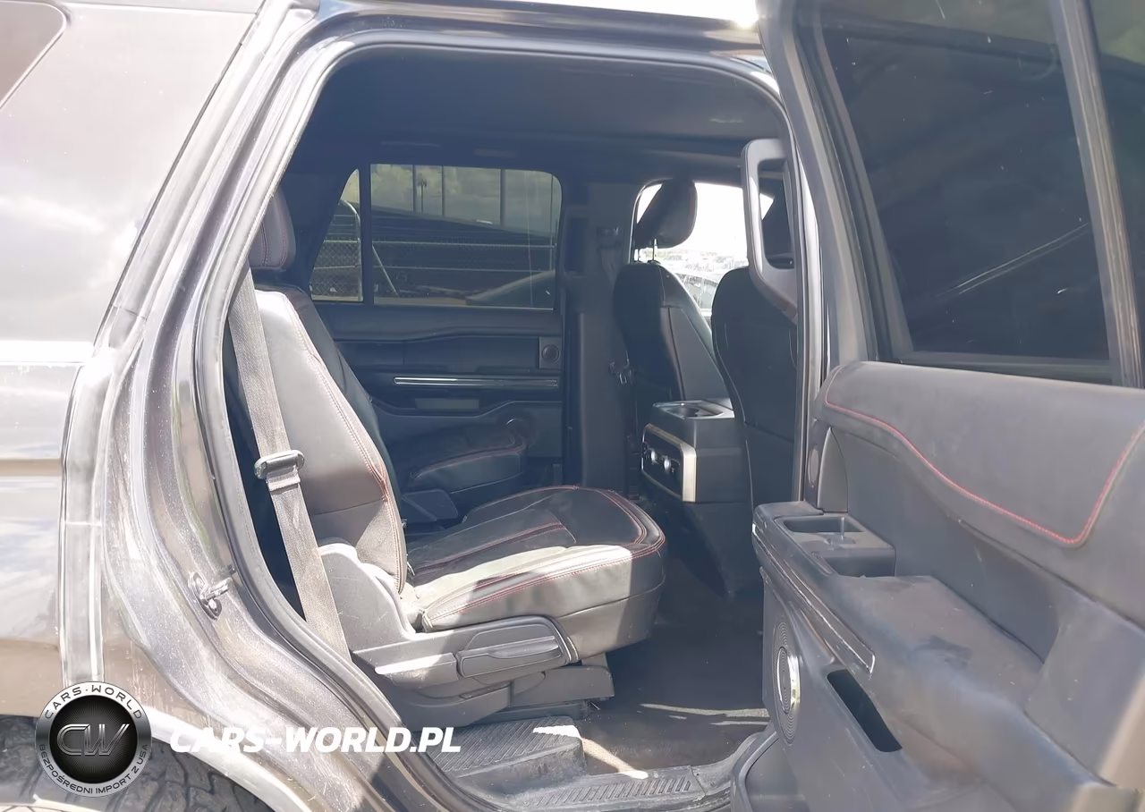 2023 Ford Expedition Limited VIN:1FMJU1K86PEA19954 - 8