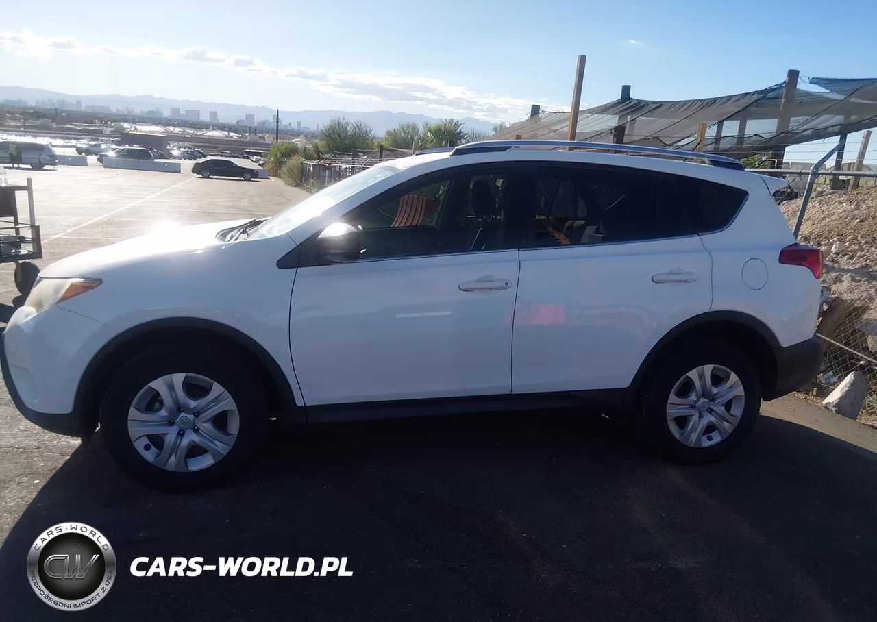 2015 Toyota Rav4 Le VIN:JTMZFREVXFJ056920 - 14