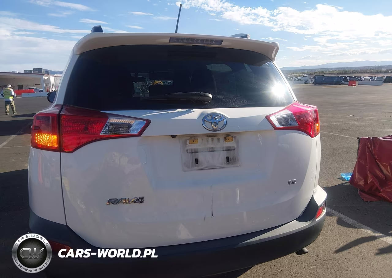 2015 Toyota Rav4 Le VIN:JTMZFREVXFJ056920 - 16