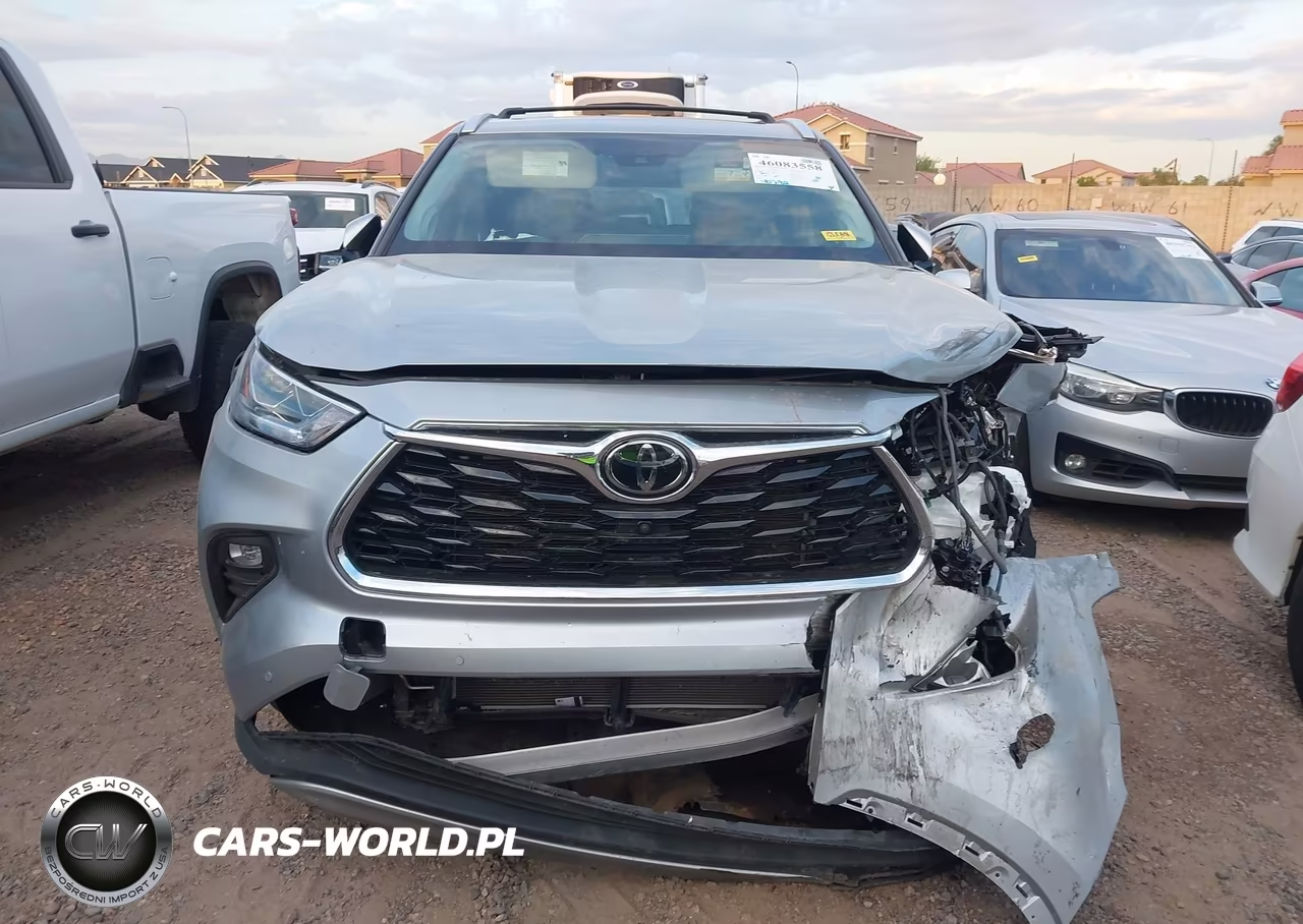 2021 Toyota Highlander Platinum VIN:5TDFZRAH1MS085118 - 12