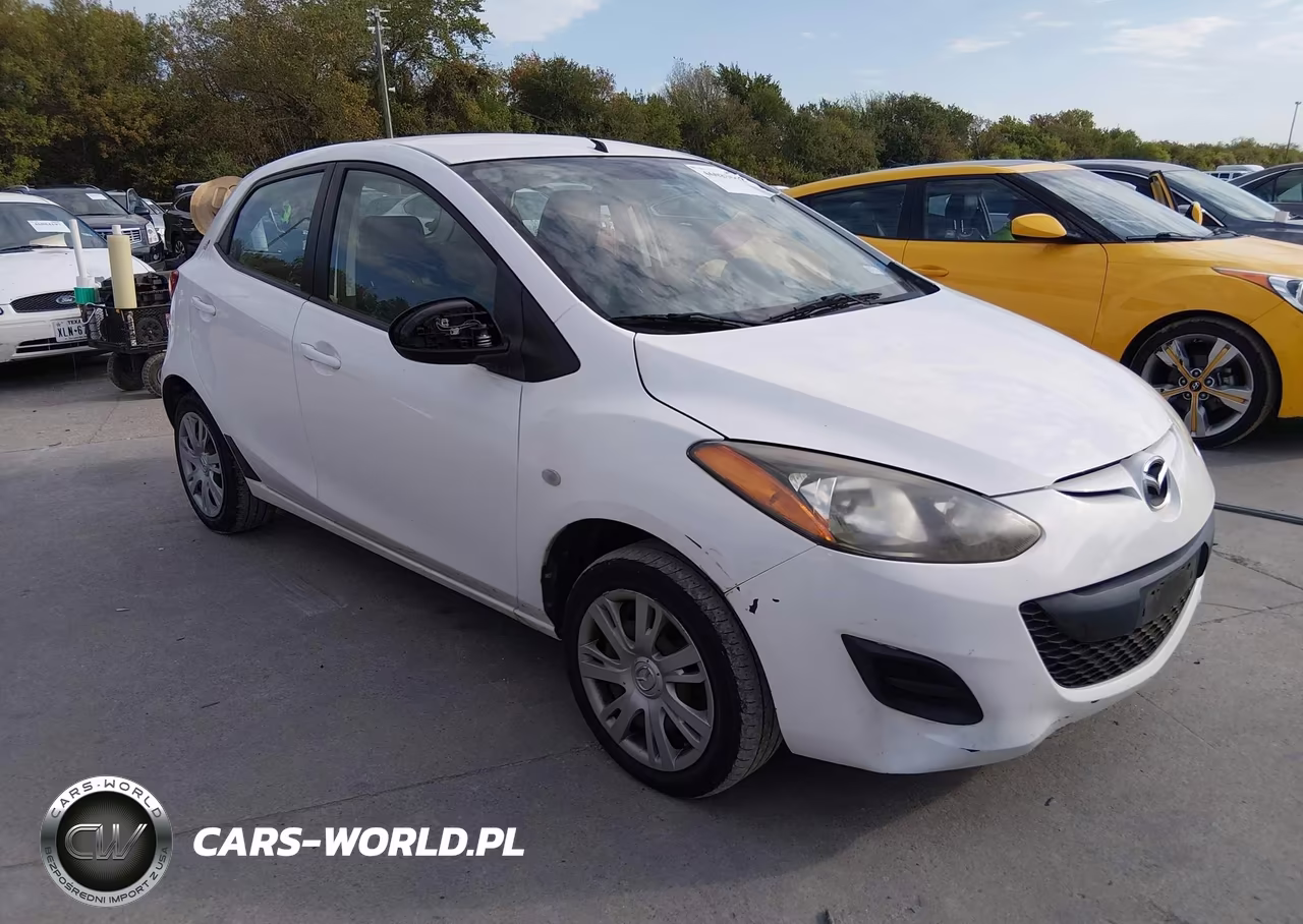 2013 Mazda Mazda2 Sport – zdjęcie 1 z 11