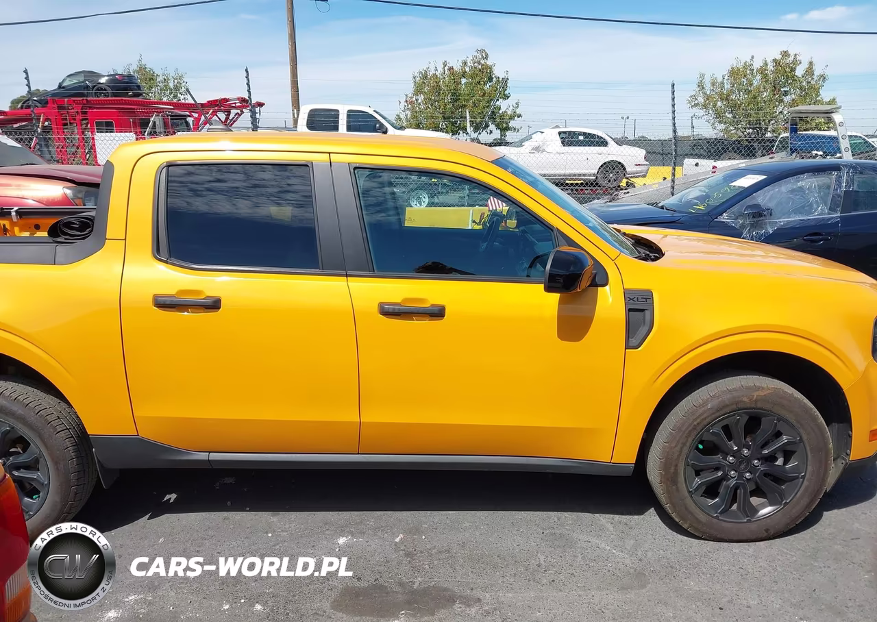 2023 Ford Maverick Xlt VIN:3FTTW8E30PRA20000 - 13