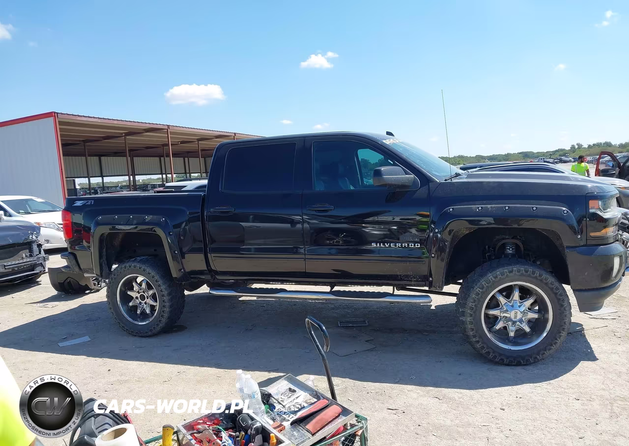 2016 Chevrolet Silverado 1500 2Lt VIN:3GCUKREC4GG288419 - 13