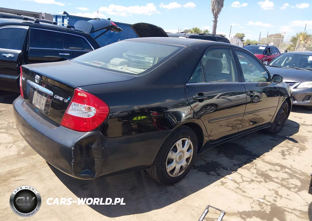 2004 Toyota Camry Le VIN:4T1BE32K34U334477 - 4