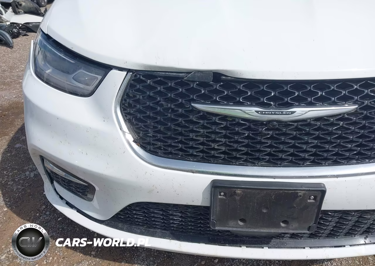 2024 Chrysler Pacifica Hybrid Select VIN:2C4RC1S7XRR156662 - 6