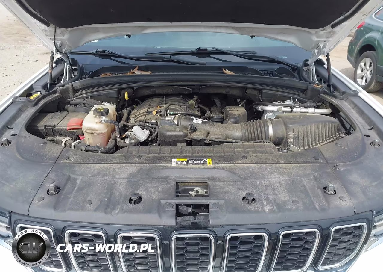 2023 Jeep Grand Cherokee Limited 4X4 VIN:1C4RJHBG4PC510289 - 10