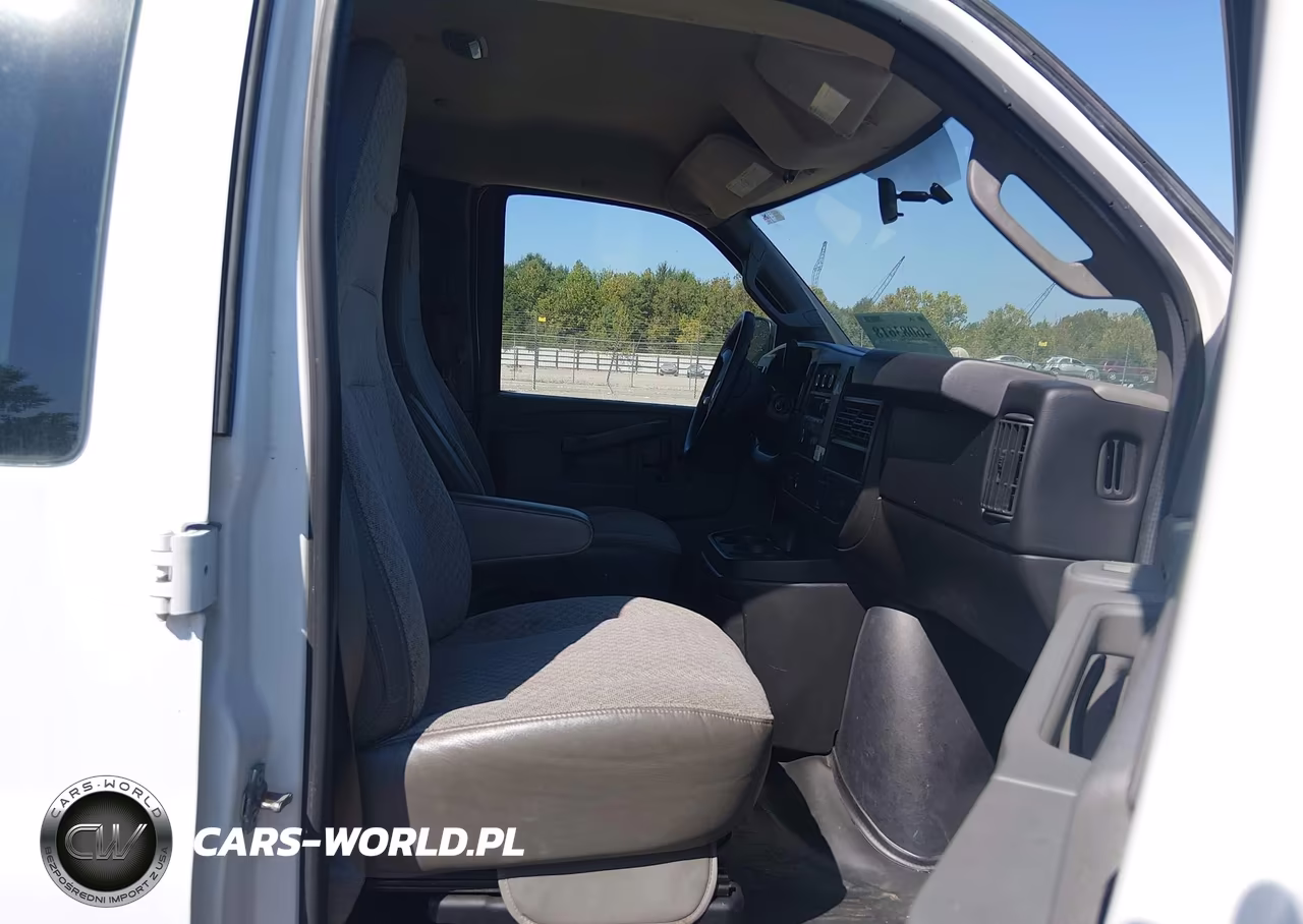 2016 Chevrolet Express 2500 Work Van VIN:1GCWGAFF3G1198682 - 5