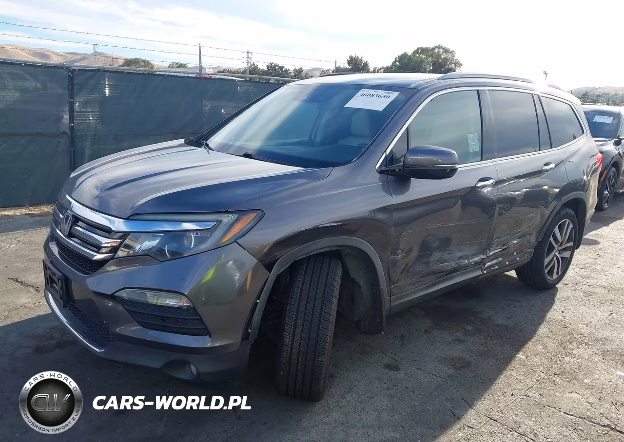 2017 Honda Pilot Touring VIN:5FNYF5H94HB007645 - 2