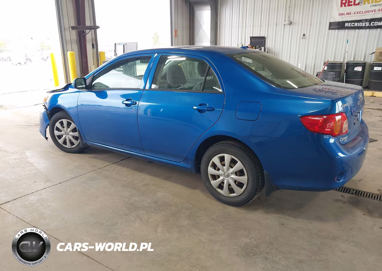2010 Toyota Corolla Le VIN:JTDBU4EE6AJ060272 - 3
