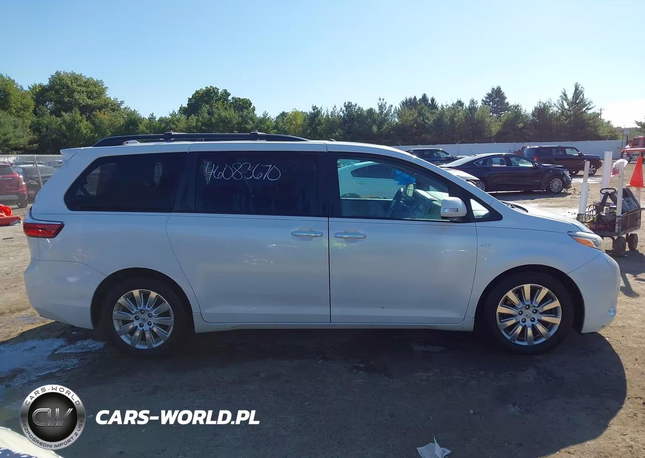 2016 Toyota Sienna Limited Premium 7 Passenger VIN:5TDDK3DC8GS133193 - 13
