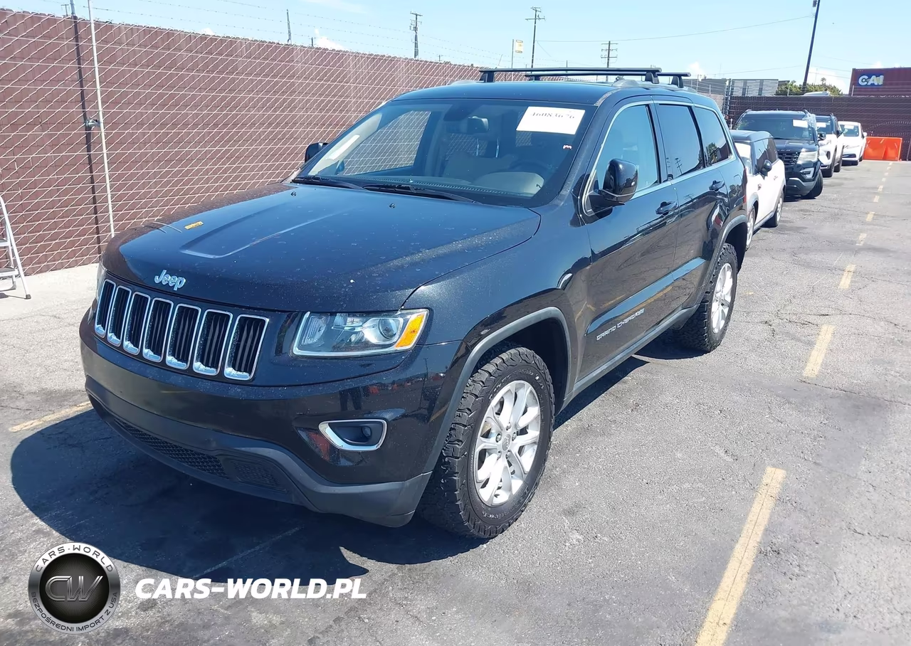 2015 Jeep Grand Cherokee Laredo VIN:1C4RJFAG8FC208105 - 2