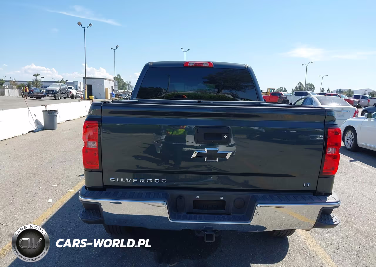2018 Chevrolet Silverado 1500 1Lt VIN:3GCPCREC9JG475575 - 16