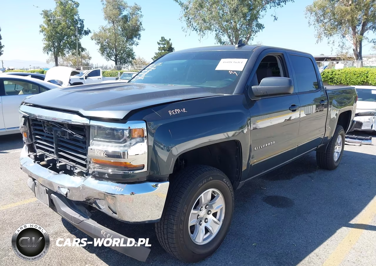 2018 Chevrolet Silverado 1500 1Lt VIN:3GCPCREC9JG475575 - 2