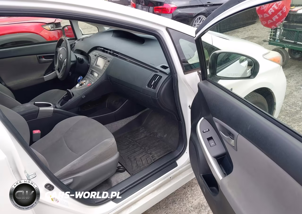 2012 Toyota Prius Three VIN:JTDKN3DU1C5453334 - 5